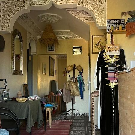 Le Petit Jardin Bed & Breakfast Demnate Eksteriør bilde