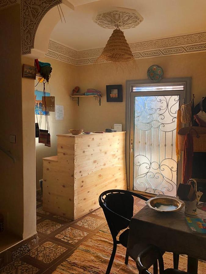 Le Petit Jardin Bed & Breakfast Demnate Eksteriør bilde