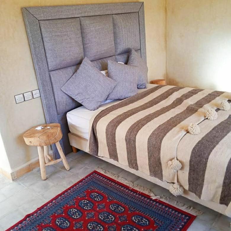 Le Petit Jardin Bed & Breakfast Demnate Eksteriør bilde