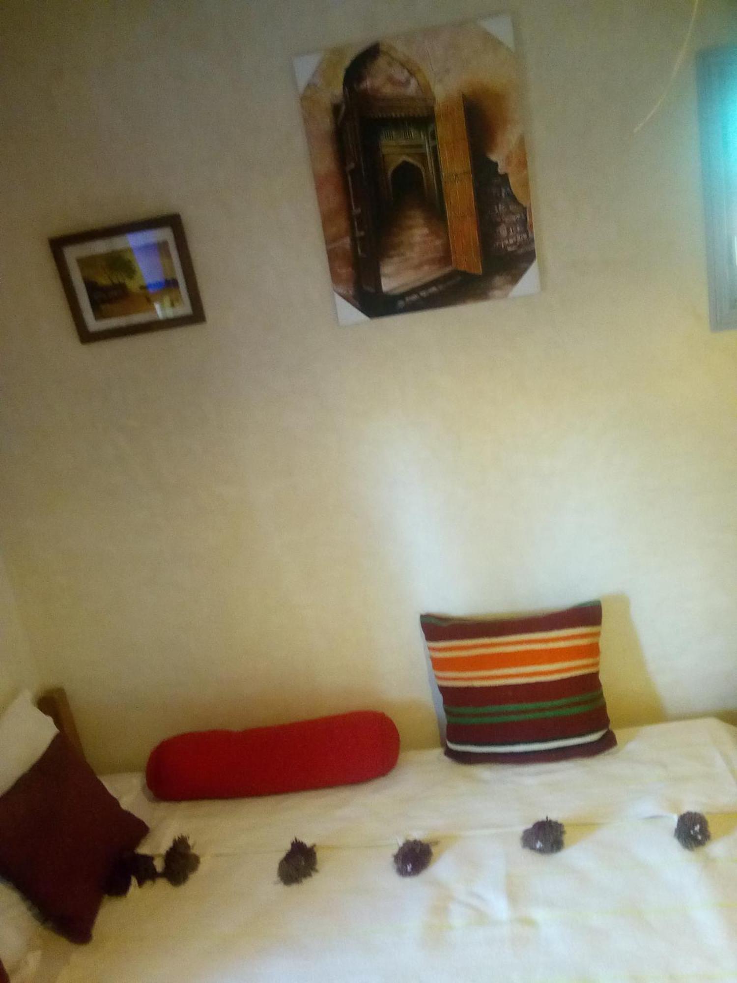 Le Petit Jardin Bed & Breakfast Demnate Rom bilde